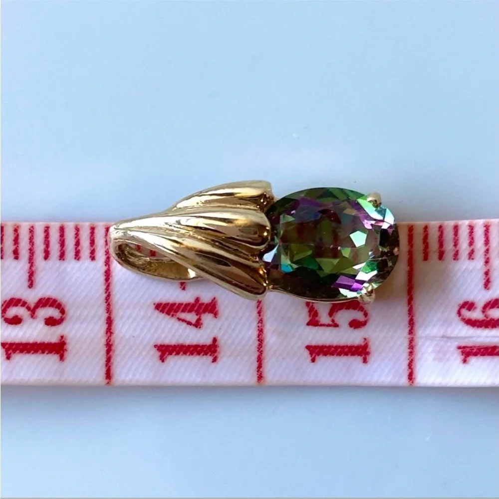 Elegant Gold and Multicolor Pendant Necklace - Picture 15 of 17